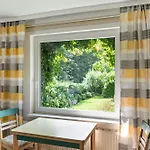 Am Wald Apartment *